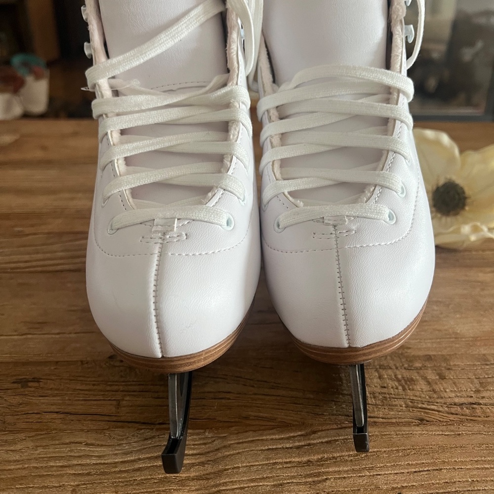 Reidell Jr Horizon Ice Figure Skates Sz 3 - Picture 13 of 16